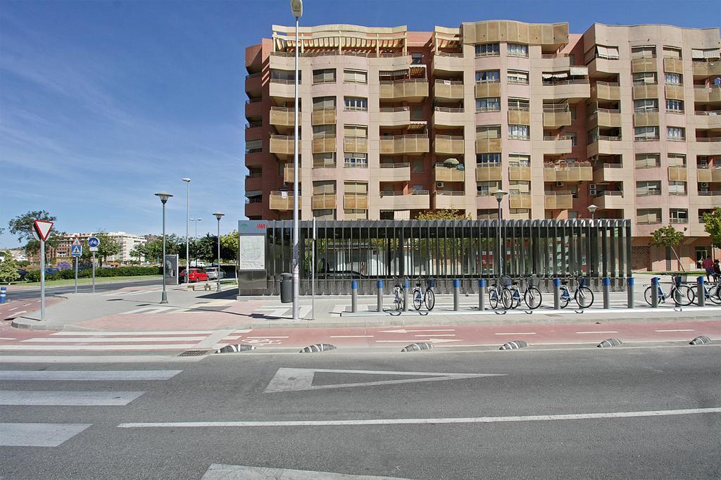 Апартаменти Iloftmalaga Ciudad De La Justicia Номер фото